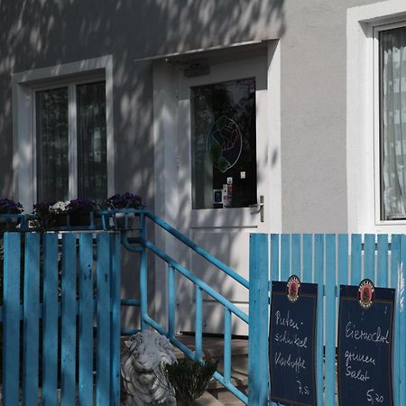 Pension Casa Topolino Wiener Neustadt Exterior photo