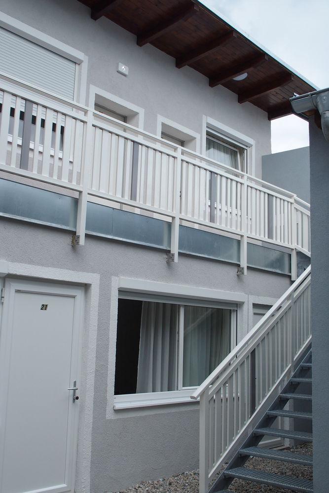 Pension Casa Topolino Wiener Neustadt Exterior photo